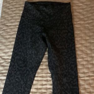 Lululemon wunder train leggings